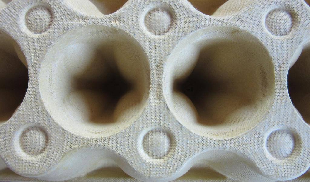 egg-carton-molded-pulp