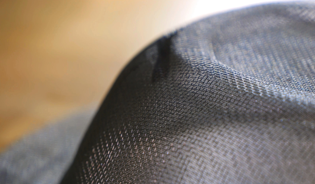 mesh-blinding